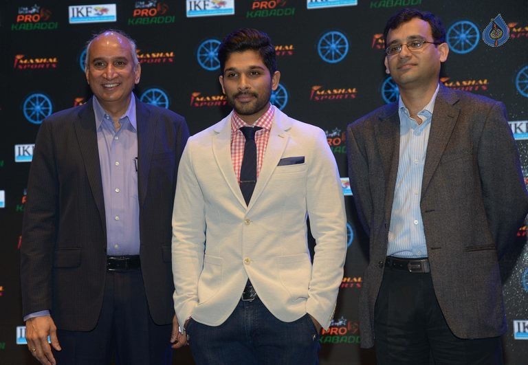 Allu Arjun is Pro Kabaddi Brand Ambassador Photos - 2 / 17 photos