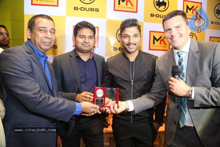 Allu Arjun Launches Buffalo Wild Wings Restaurant - 26 / 41 photos