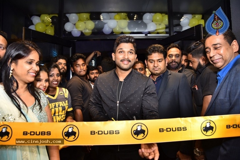 Allu Arjun Launches Buffalo Wild Wings Restaurant - 39 / 41 photos