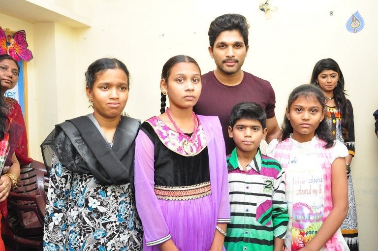 Allu Arjun Photos at Make A Wish Event - 57 / 59 photos