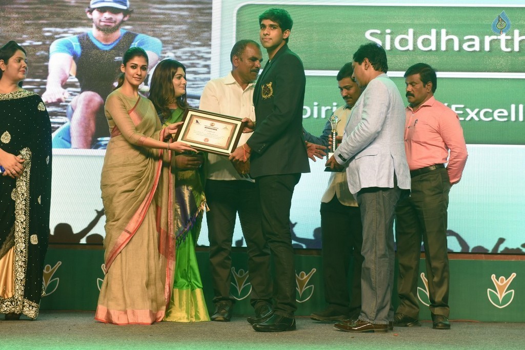 Amma Sports Foundation Awards 2016 - 15 / 15 photos