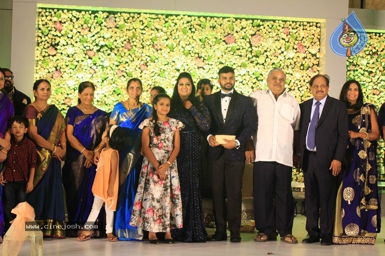 Ananthi And Vinoth Wedding Reception Stills - 1 / 18 photos