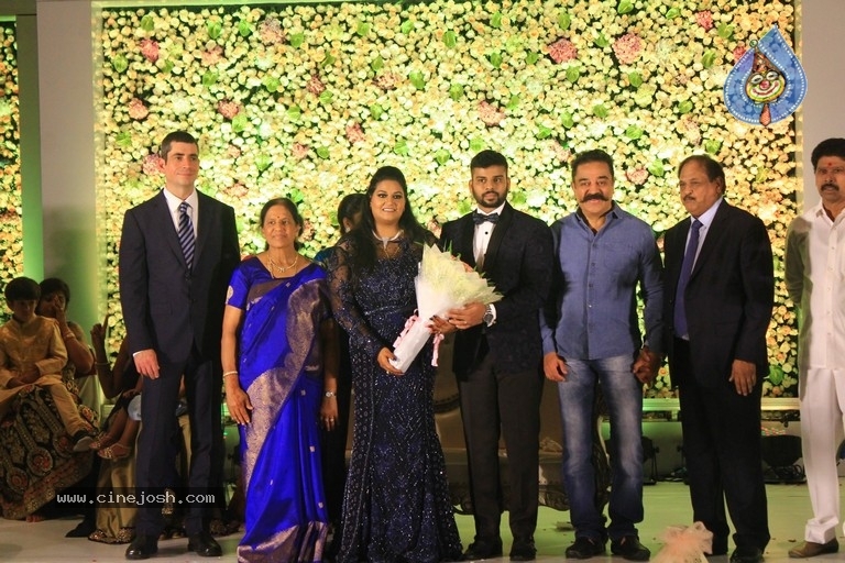 Ananthi And Vinoth Wedding Reception Stills - 8 / 18 photos
