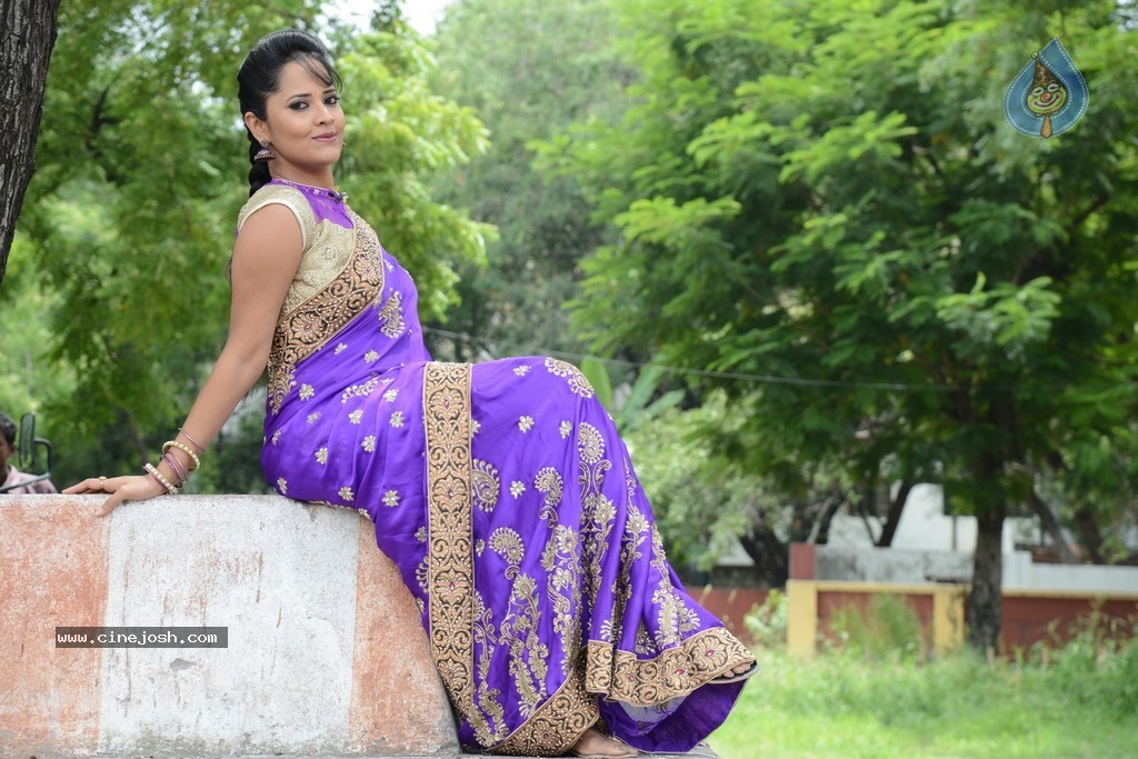 Anasuya at MAA Mahalakshmi Event - 27 / 105 photos