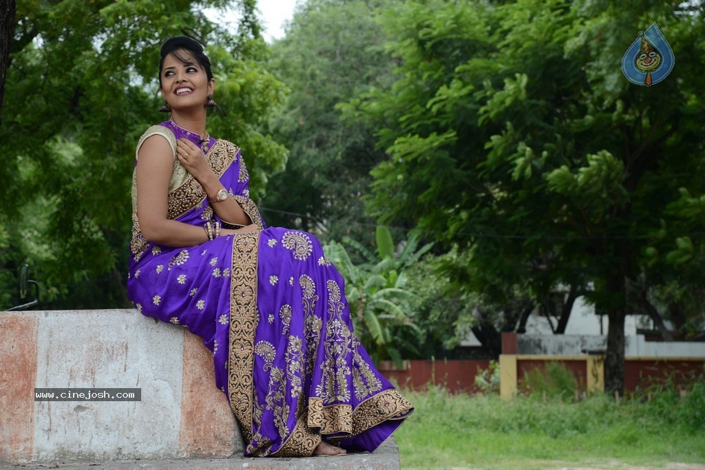 Anasuya at MAA Mahalakshmi Event - 85 / 105 photos