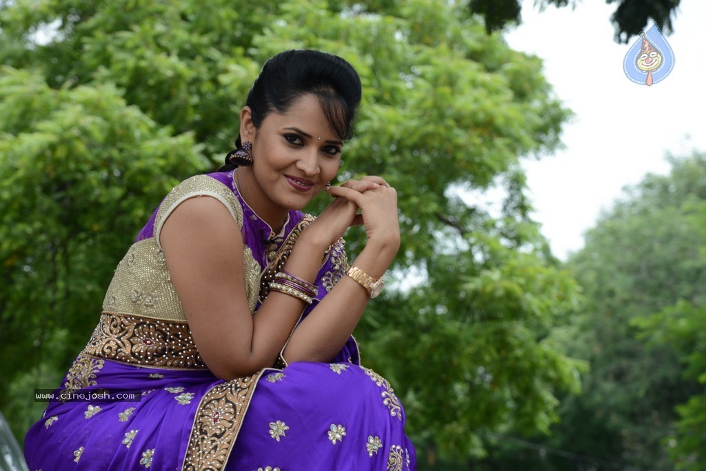 Anasuya at MAA Mahalakshmi Event - 99 / 105 photos