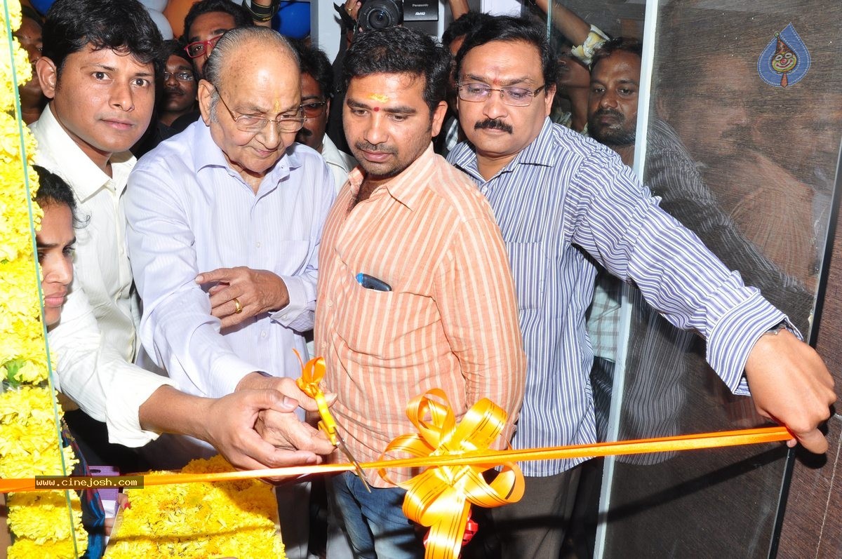 Animation Studio Opening - 1 / 34 photos