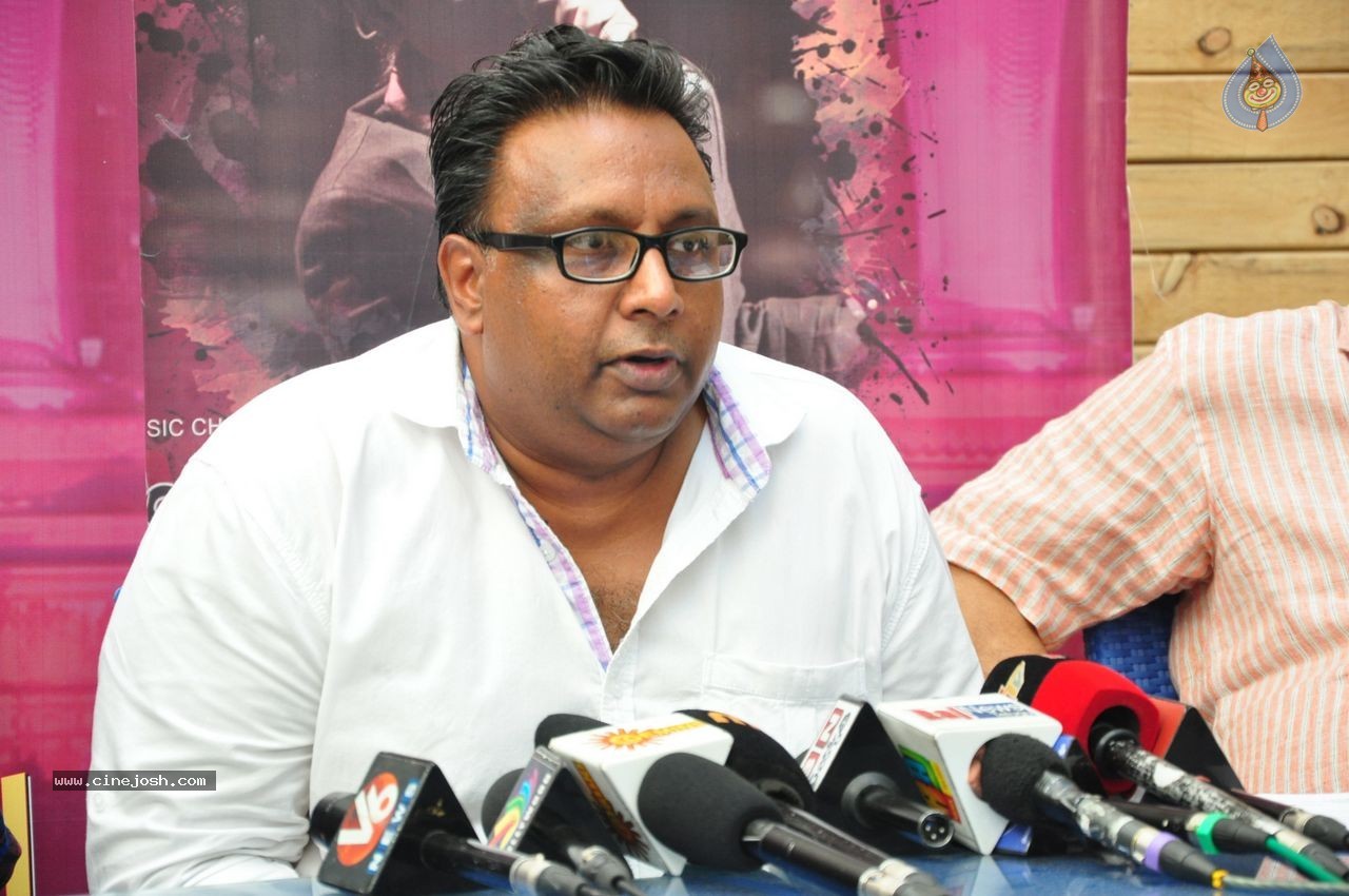 Ankit Tiwari Live Musical Concert Cancelled PM - 13 / 23 photos