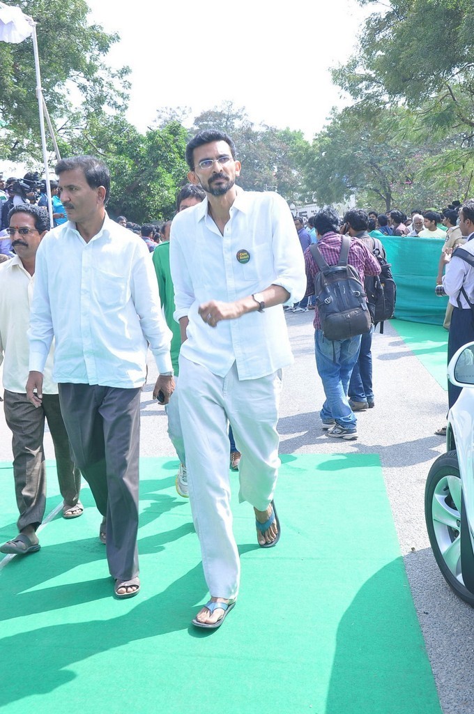 ANR Condolences Photos 03 - 129 / 354 photos