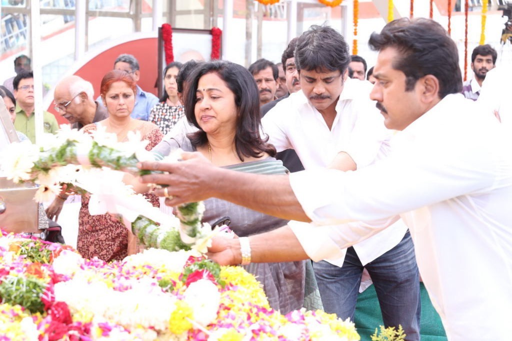 ANR Condolences Photos 04 - 33 / 280 photos