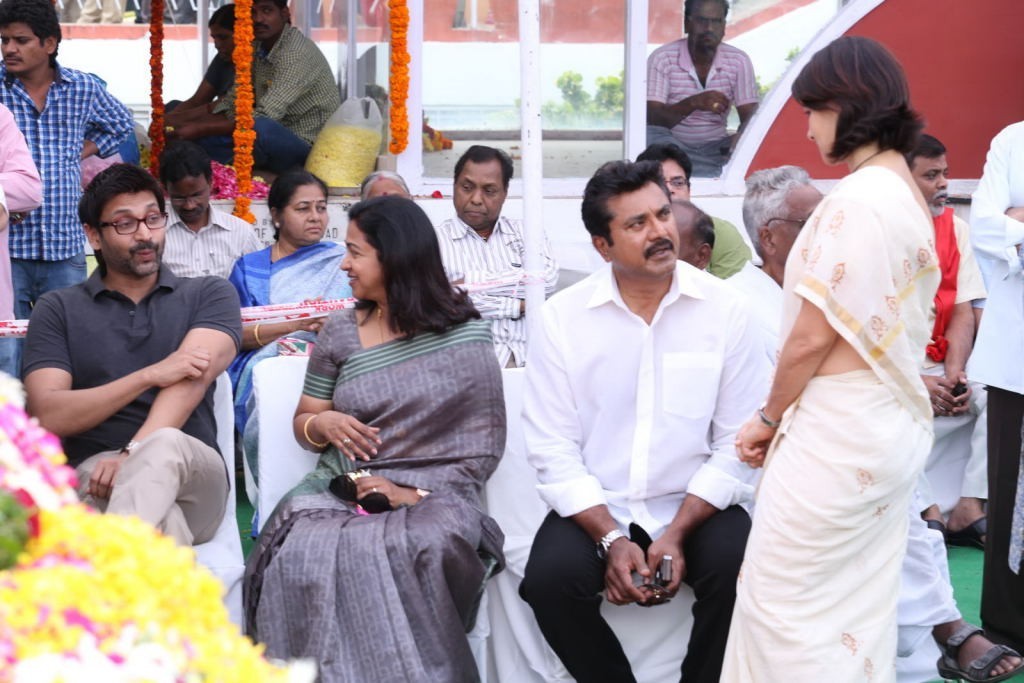 ANR Condolences Photos 04 - 65 / 280 photos