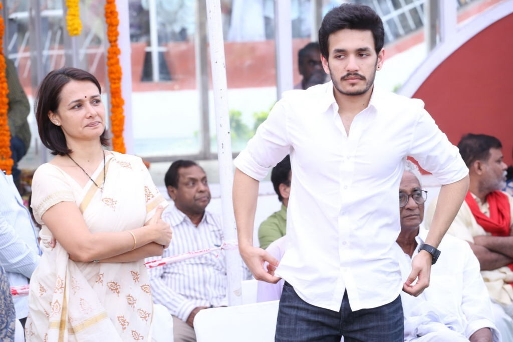 ANR Condolences Photos 04 - 131 / 280 photos