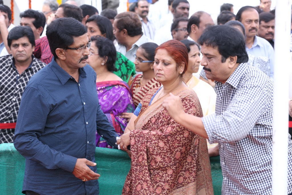 ANR Condolences Photos 04 - 149 / 280 photos