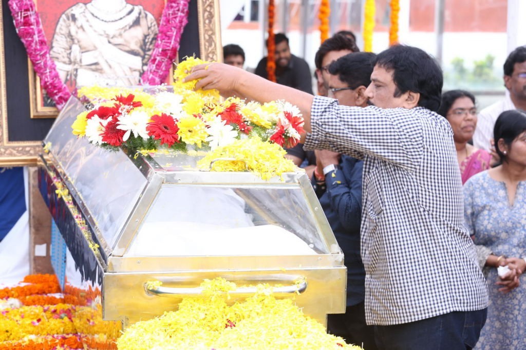 ANR Condolences Photos 04 - 152 / 280 photos