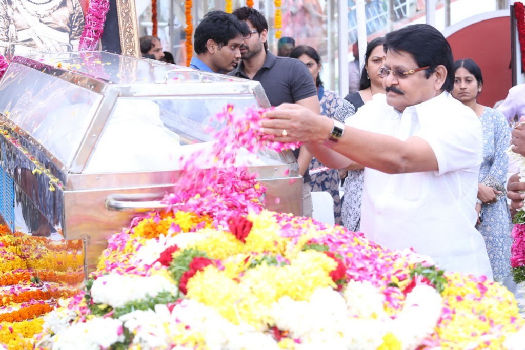 ANR Condolences Photos 05 - 23 / 138 photos