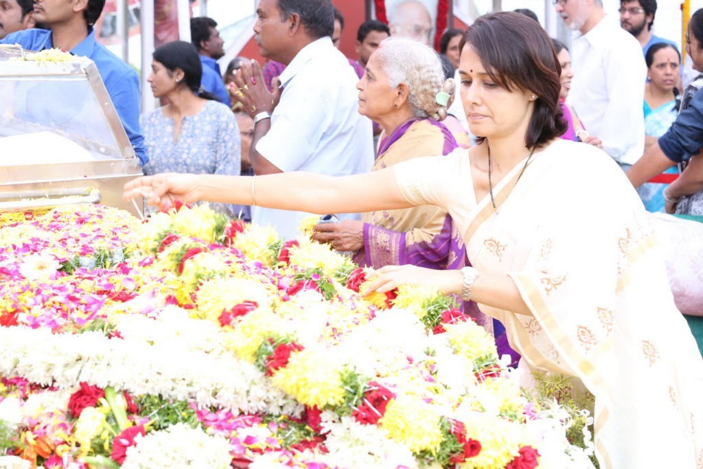 ANR Condolences Photos 05 - 66 / 138 photos