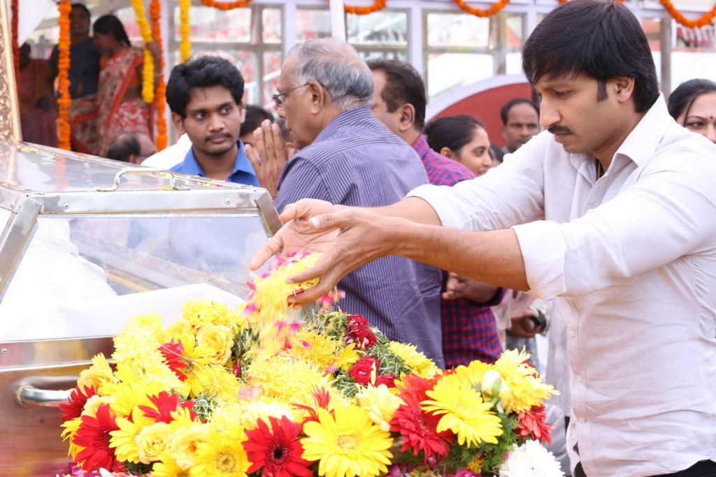 ANR Condolences Photos 05 - 111 / 138 photos