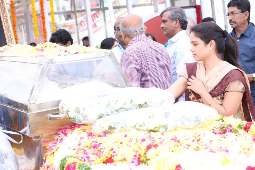 ANR Condolences Photos 05 - 115 / 138 photos