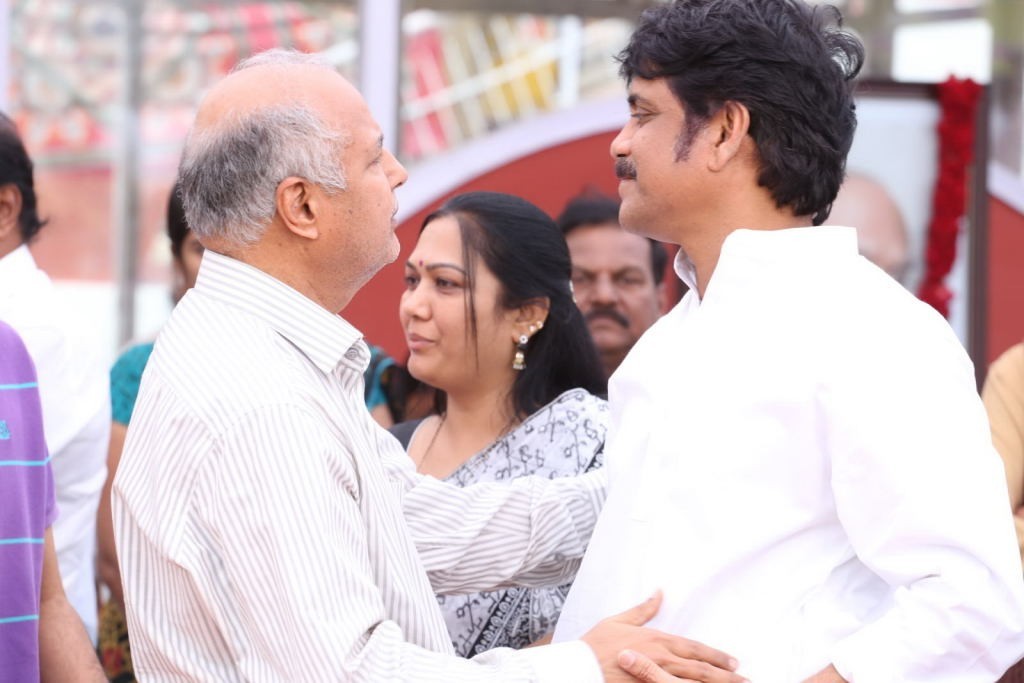 ANR Condolences Photos 05 - 135 / 138 photos