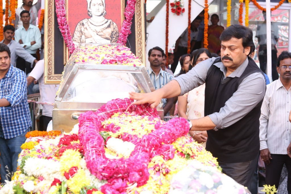 ANR Condolences Photos 06 - 55 / 194 photos