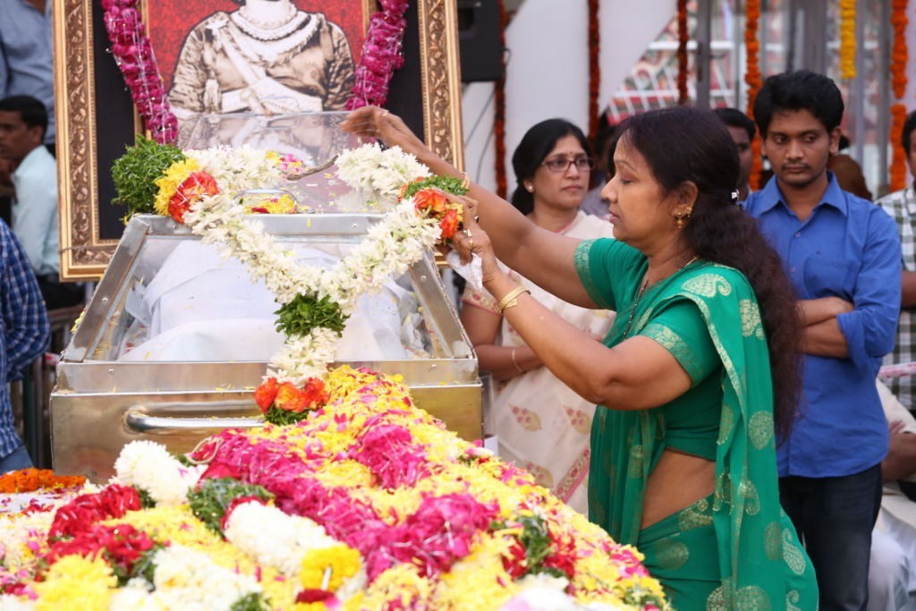 ANR Condolences Photos 06 - 87 / 194 photos