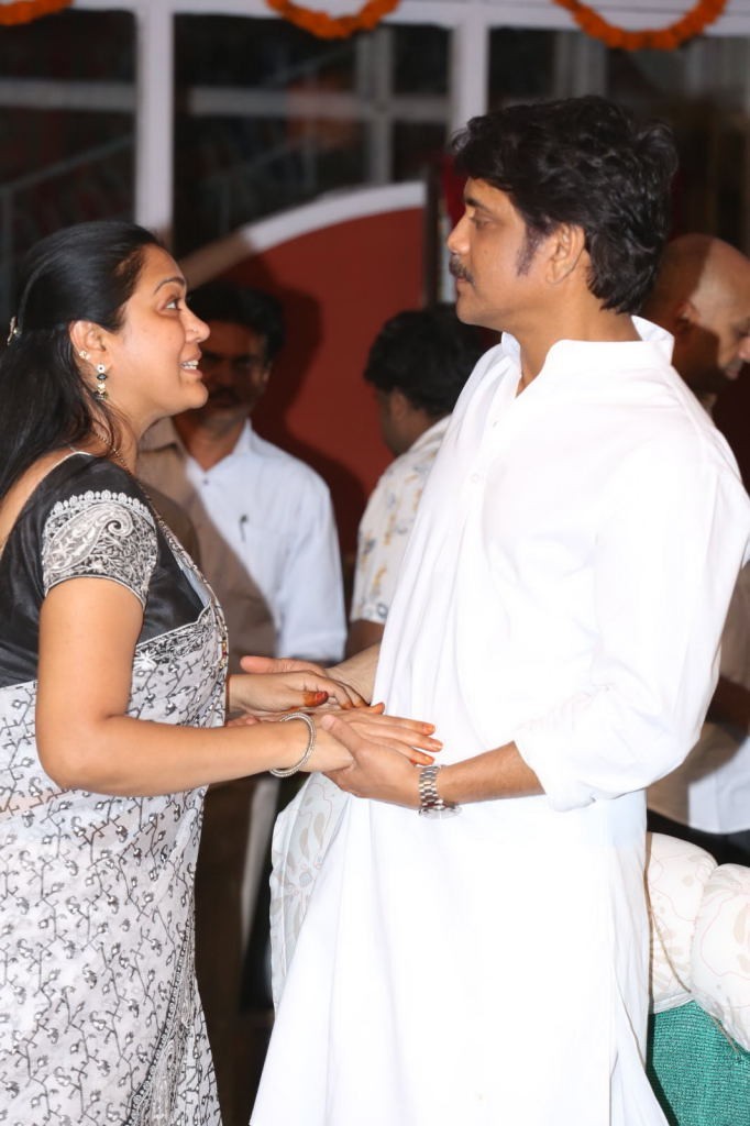 ANR Condolences Photos 06 - 95 / 194 photos