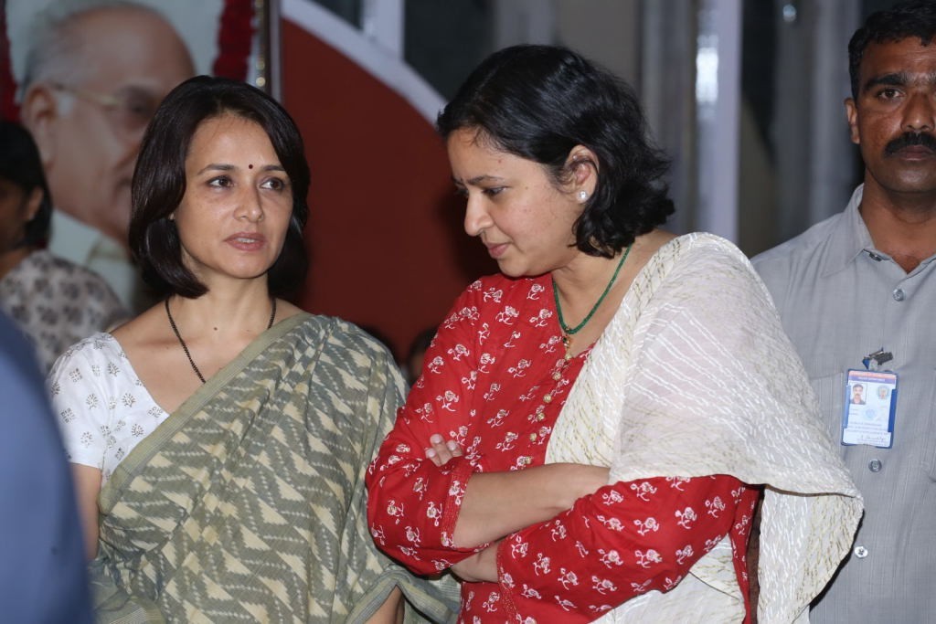 ANR Condolences Photos 06 - 145 / 194 photos