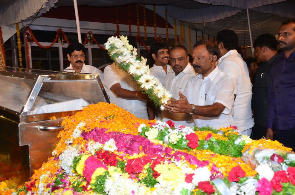 ANR Condolences Photos 07 - 18 / 86 photos