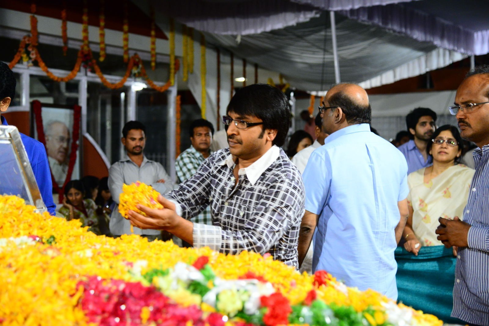 ANR Condolences Photos 08 - 175 / 190 photos