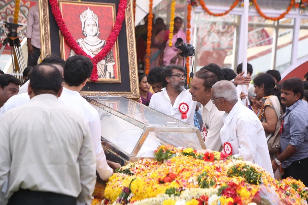 ANR Condolences Photos 09 - 24 / 440 photos