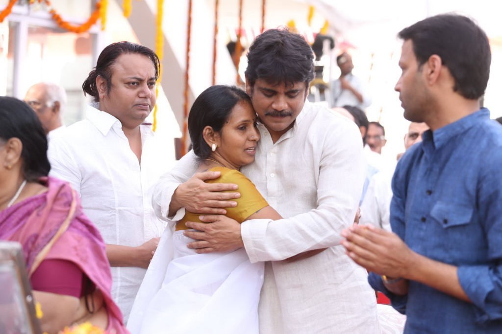 ANR Condolences Photos 09 - 80 / 440 photos