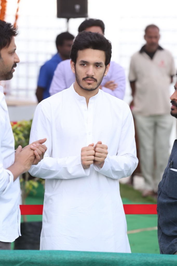 ANR Condolences Photos 09 - 113 / 440 photos