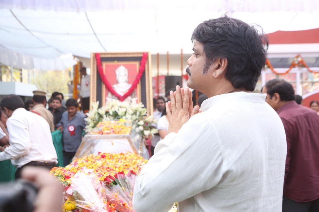 ANR Condolences Photos 09 - 130 / 440 photos