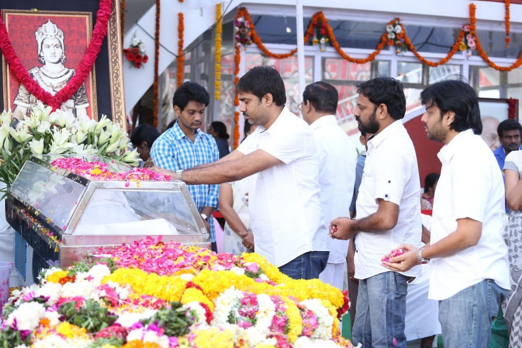 ANR Condolences Photos 09 - 185 / 440 photos