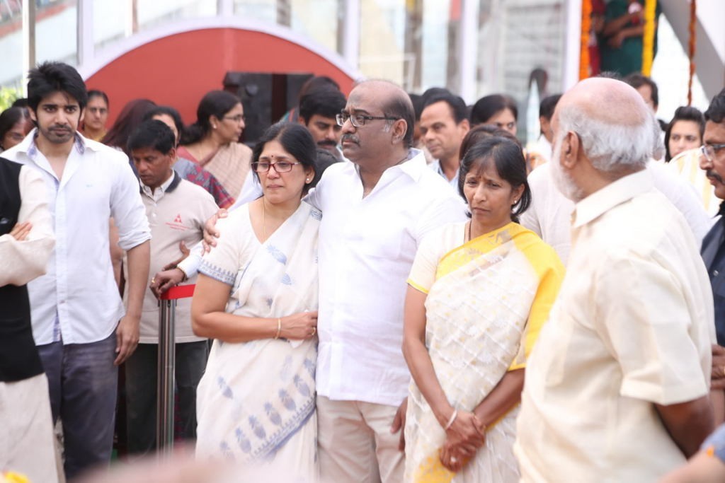 ANR Condolences Photos 09 - 250 / 440 photos