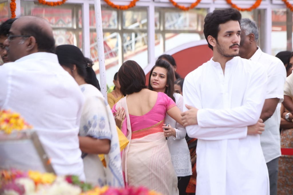 ANR Condolences Photos 09 - 320 / 440 photos