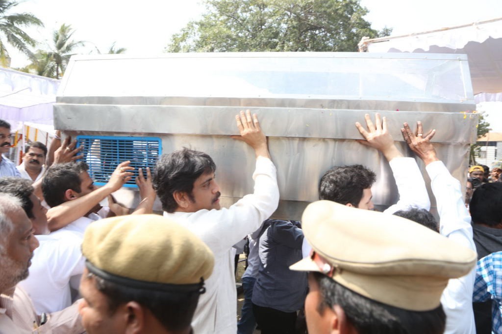 ANR Condolences Photos 09 - 343 / 440 photos