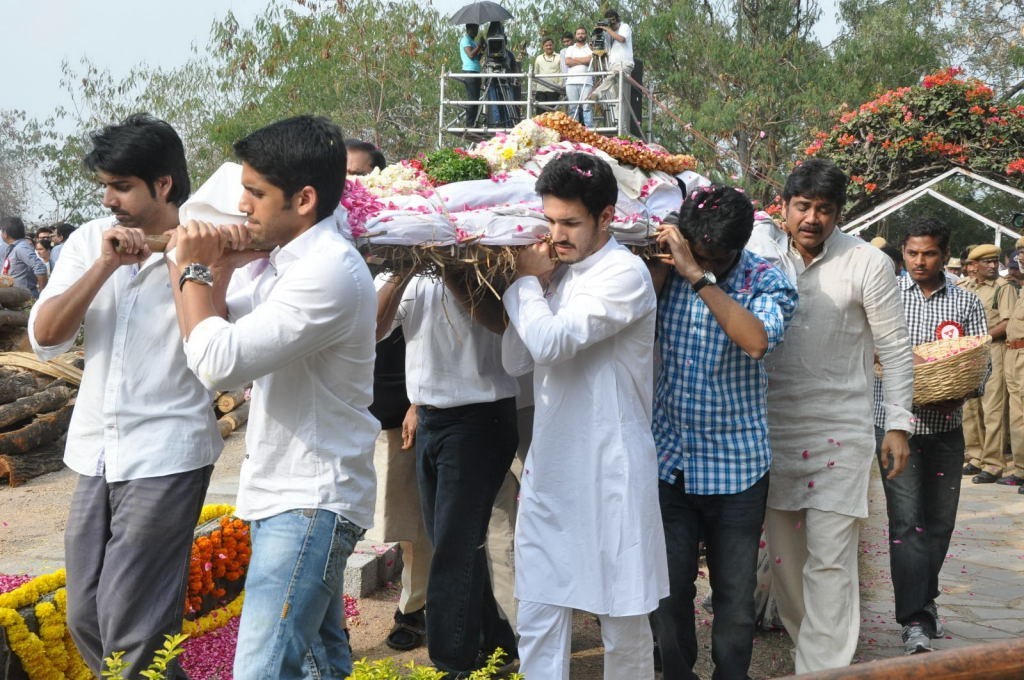 ANR Cremation Photos 02  - 38 / 192 photos