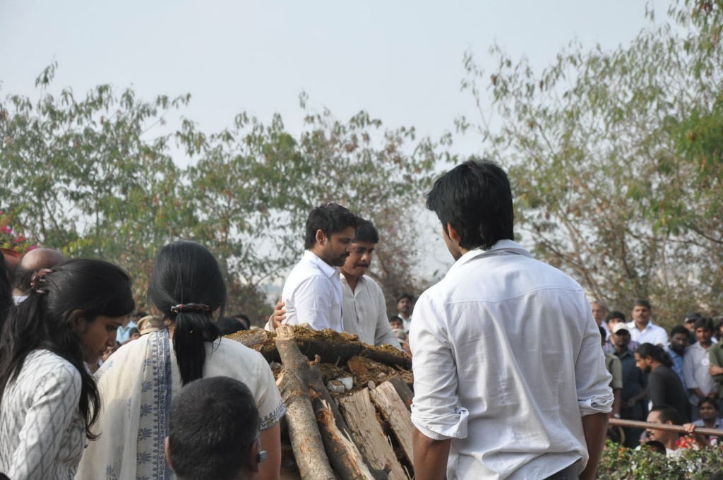 ANR Cremation Photos 02  - 75 / 192 photos