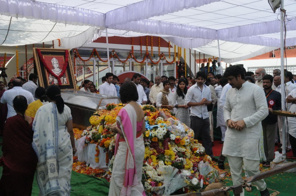 ANR Cremation Photos 02  - 98 / 192 photos