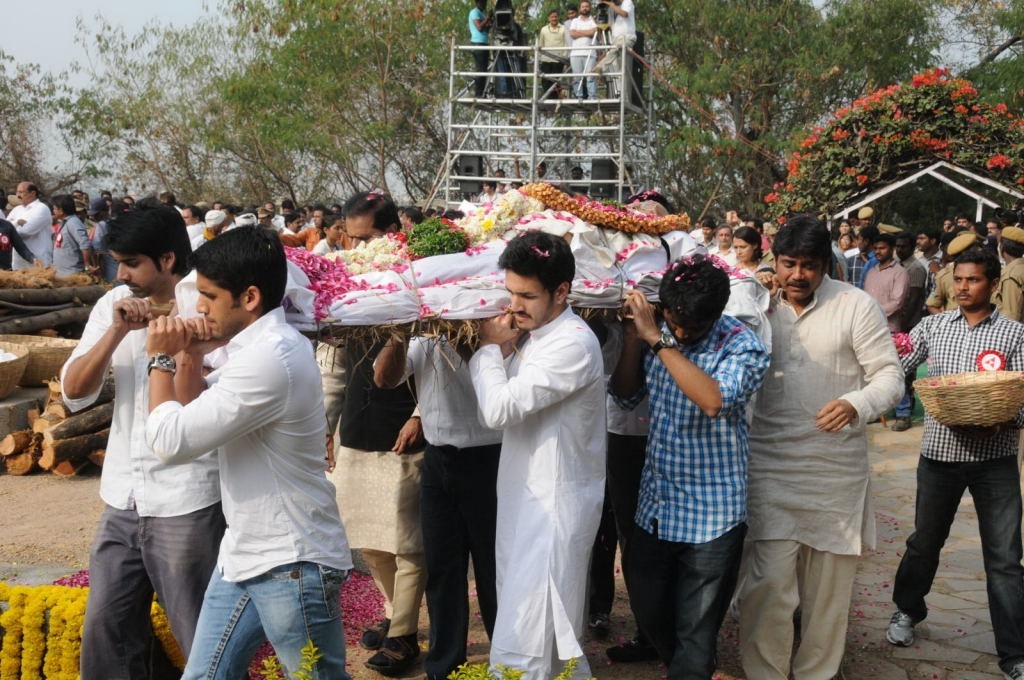 ANR Cremation Photos 02  - 106 / 192 photos