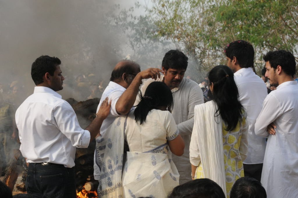 ANR Cremation Photos 02  - 128 / 192 photos