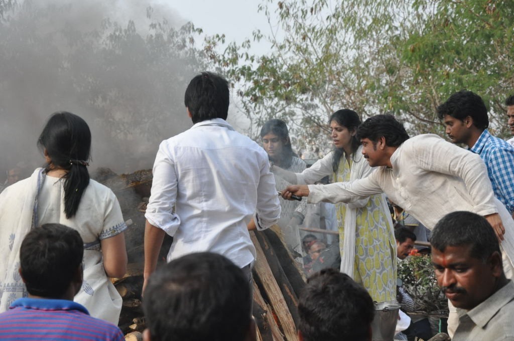 ANR Cremation Photos 02  - 146 / 192 photos