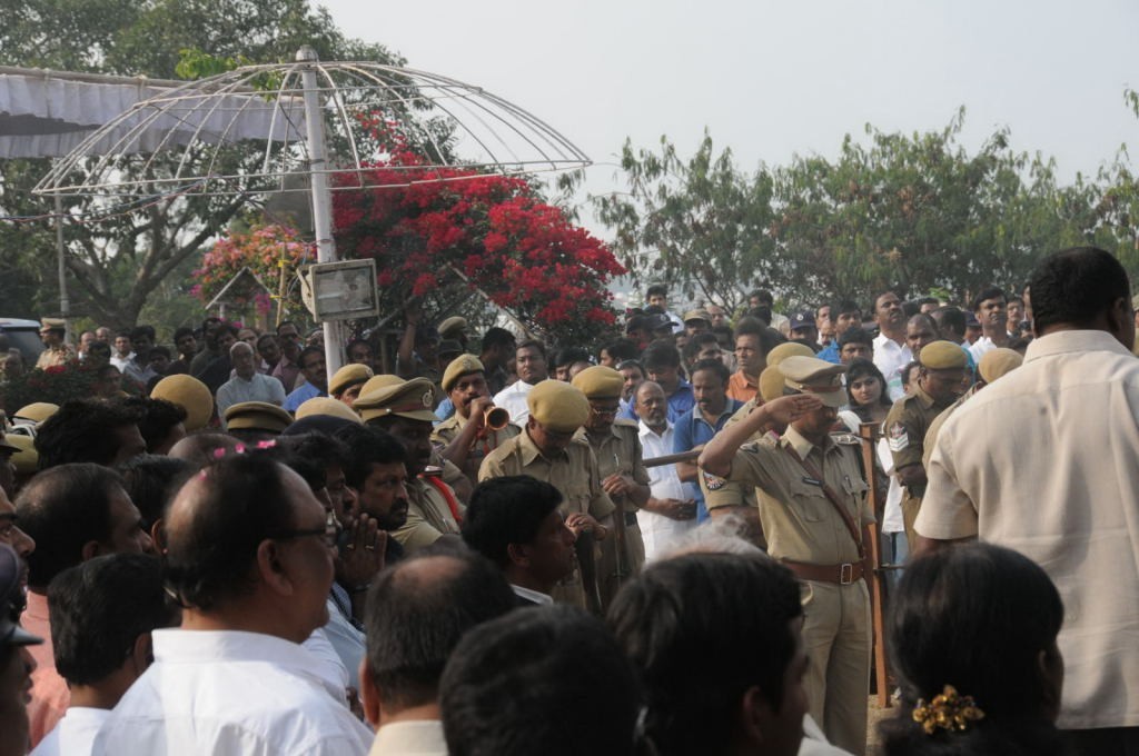 ANR Cremation Photos 02  - 181 / 192 photos