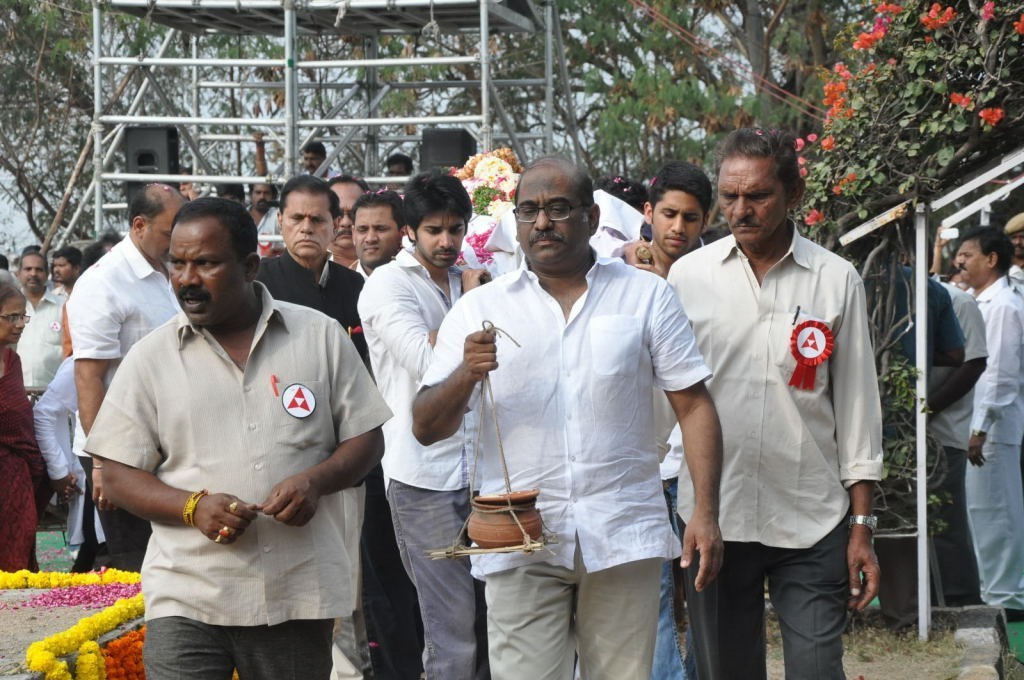 ANR Cremation Photos 02  - 182 / 192 photos