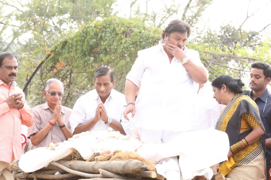 ANR Cremation Photos 01  - 11 / 493 photos