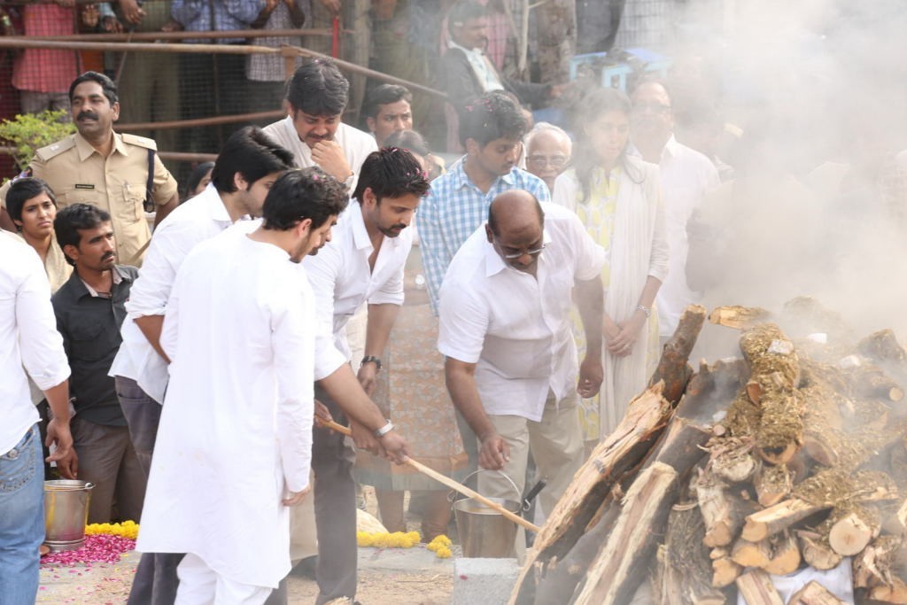 ANR Cremation Photos 01  - 39 / 493 photos