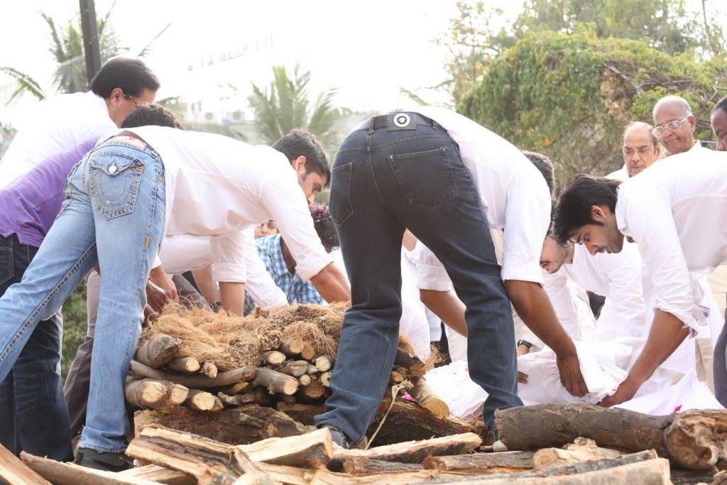 ANR Cremation Photos 01  - 59 / 493 photos