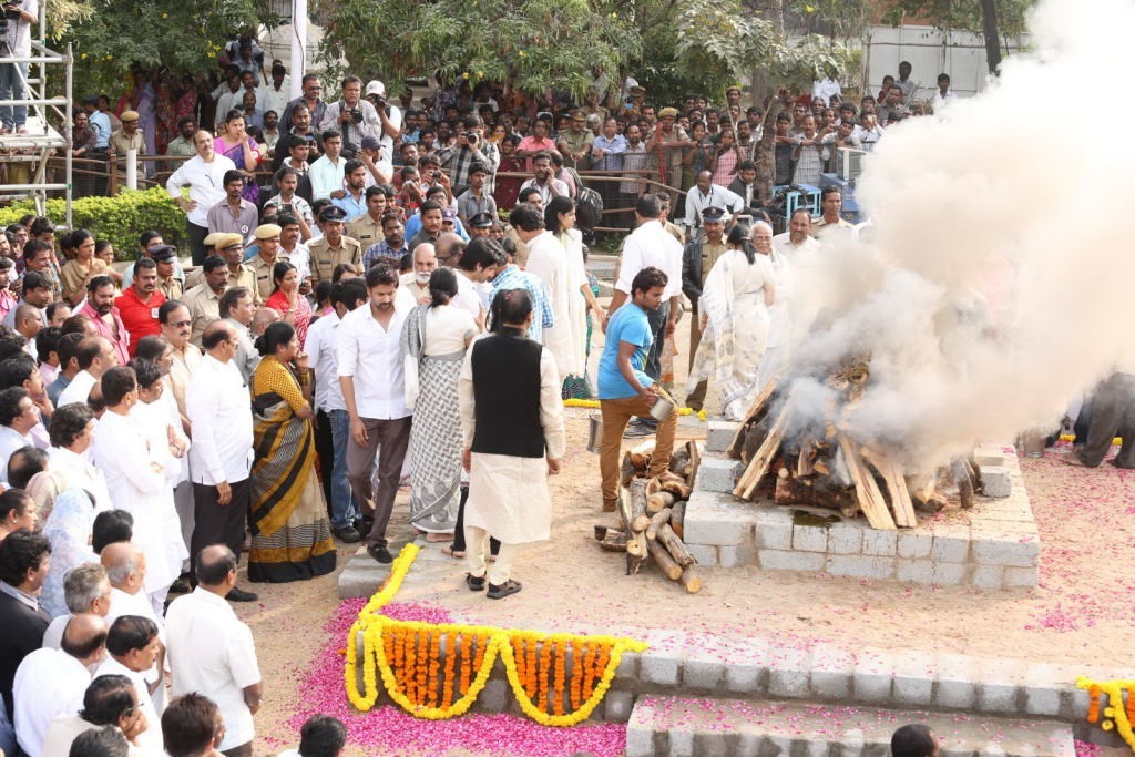 ANR Cremation Photos 01  - 116 / 493 photos