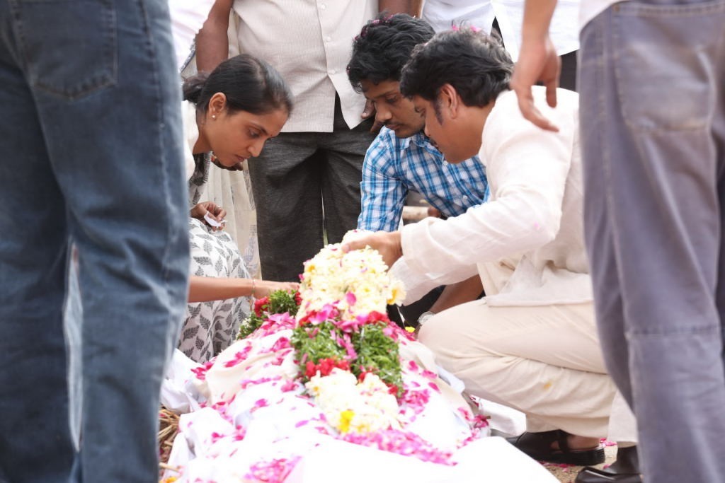 ANR Cremation Photos 01  - 221 / 493 photos